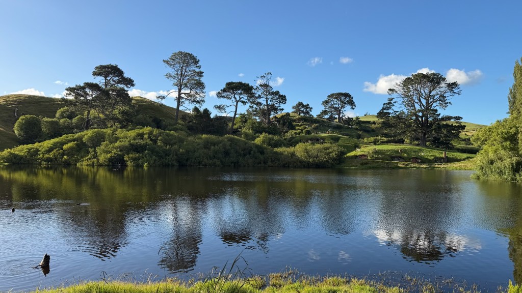 Hobbiton on Christmas&nbsp;Eve